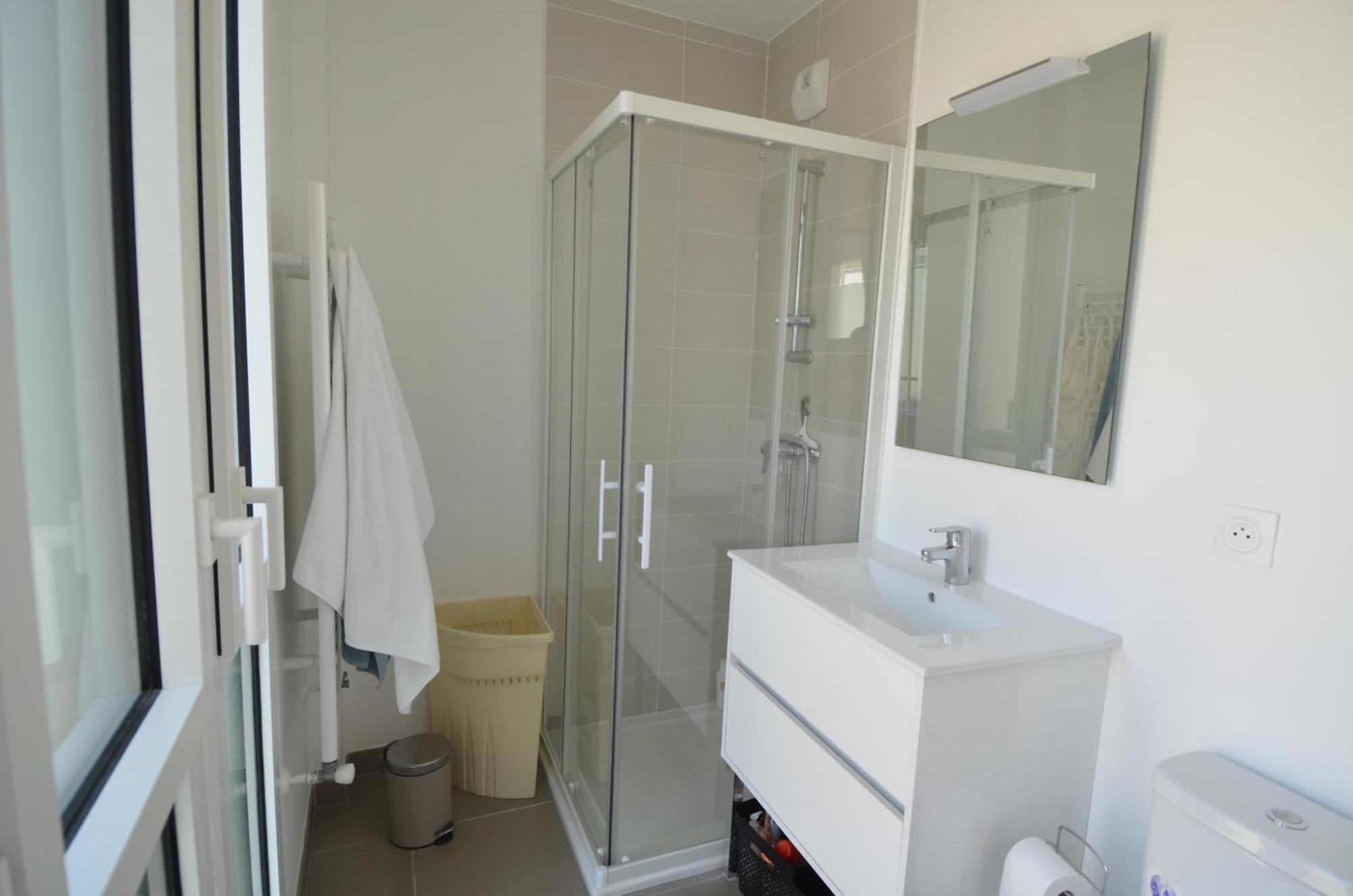 Villa Smolett - Appartement Cosy Au Coeur Du Quartier Du Port Nice Dış mekan fotoğraf