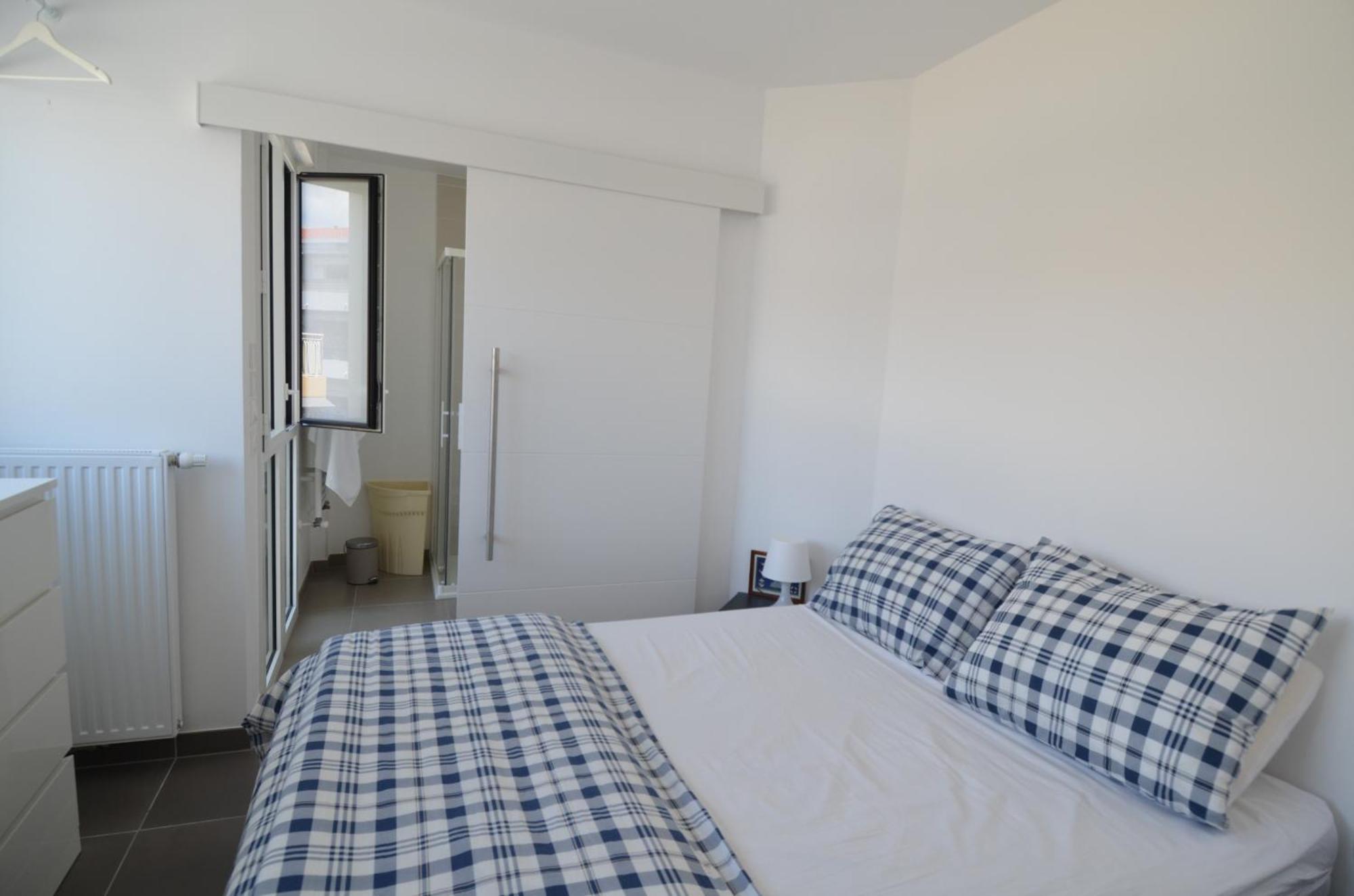Villa Smolett - Appartement Cosy Au Coeur Du Quartier Du Port Nice Dış mekan fotoğraf
